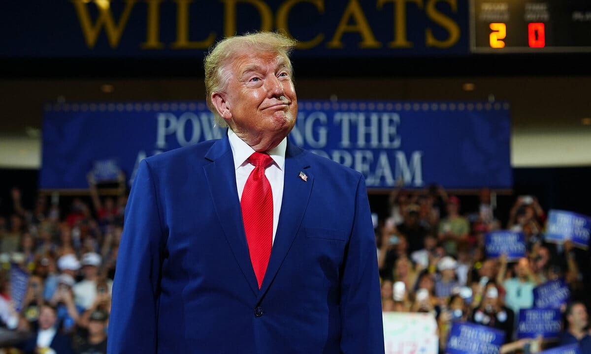 Những tuyên bố chưa thành hiện thực của ông Trump về Iran