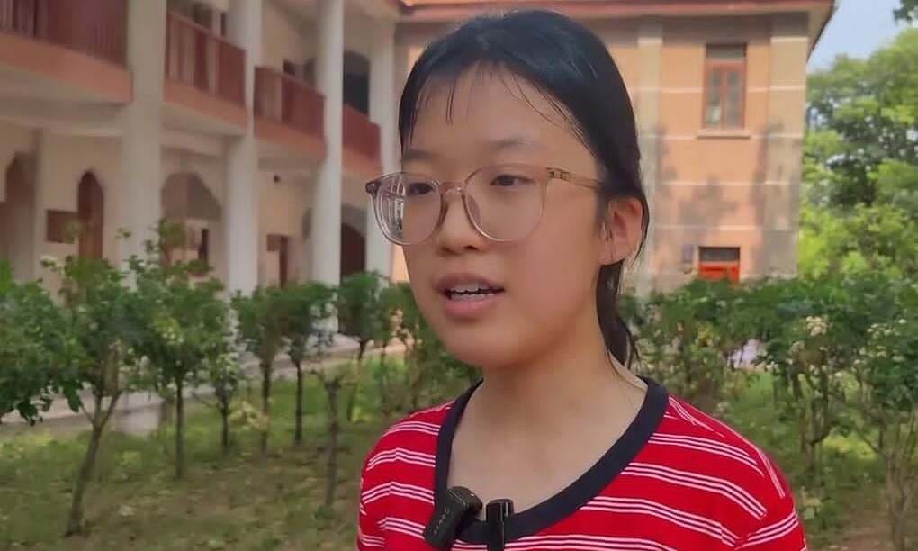 Đằng sau 'kỳ tích' đỗ Thanh Hoa của nữ sinh chưa từng học thêm