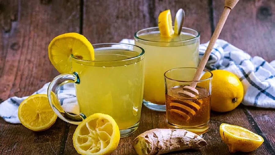 Nước chanh mật ong uống buổi tối tốt hơn sáng?