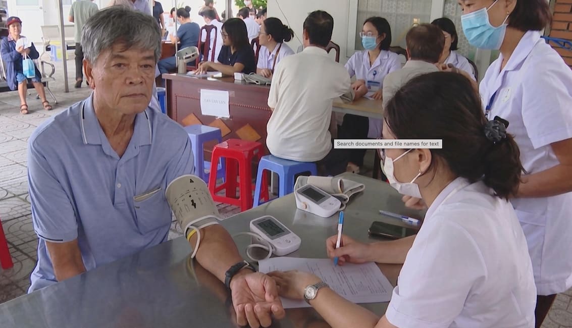 Bài học từ phường dẫn đầu TP HCM về tỷ lệ khám sức khỏe miễn phí