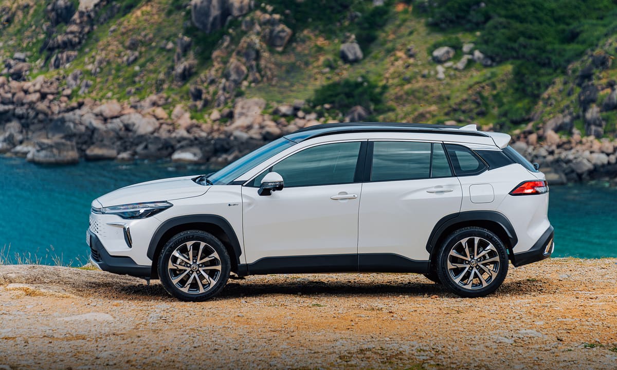Người Việt tăng mua xe hybrid nhờ giá giảm