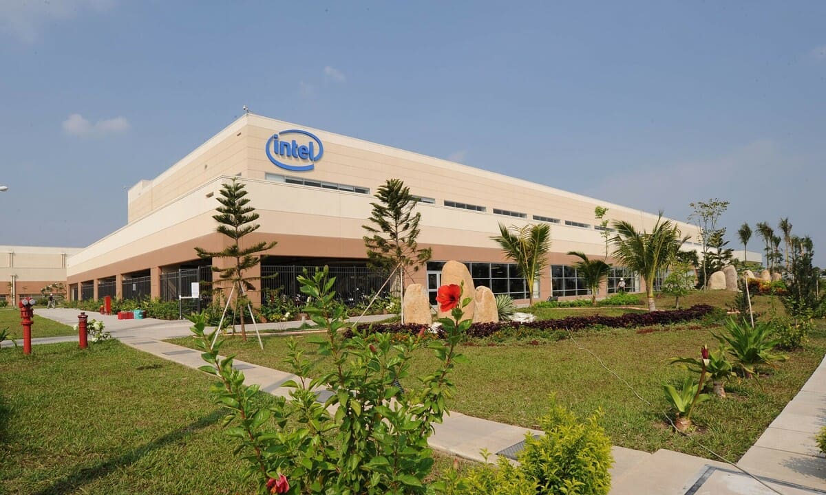 Việt Nam cần gì ở những doanh nghiệp FDI như Intel, Samsung?