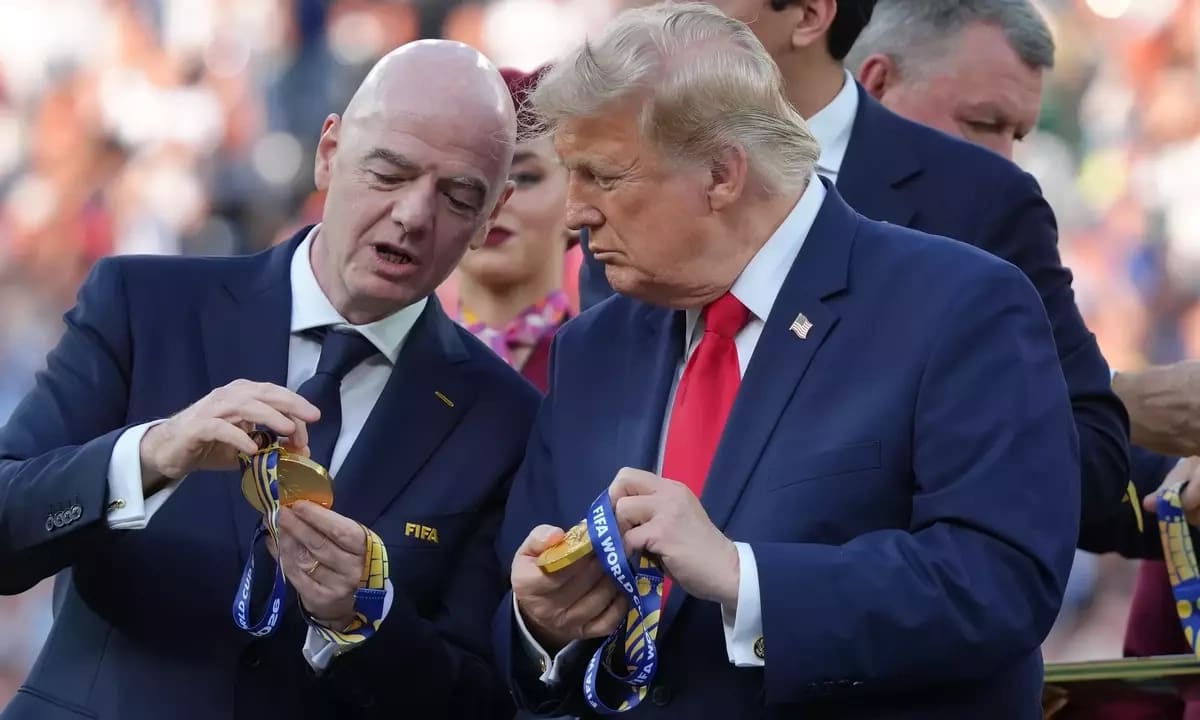 Chủ tịch FIFA chỉ trích những người chê bai World Cup 2026