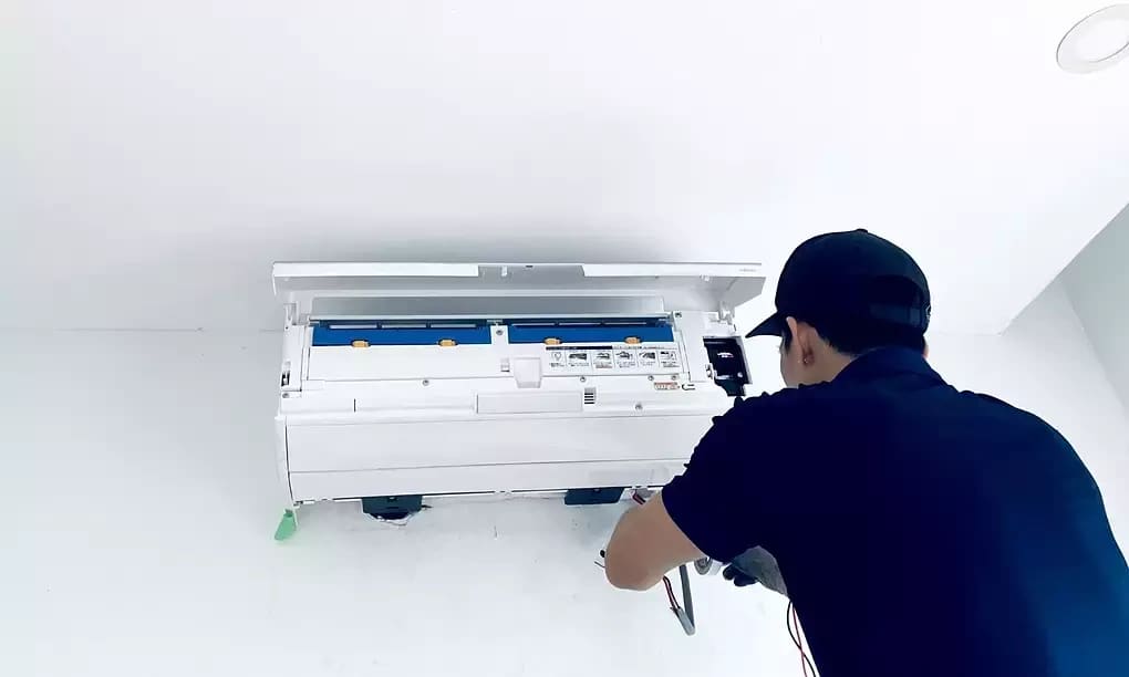 Điều hòa kém lạnh có cần bơm thêm gas?