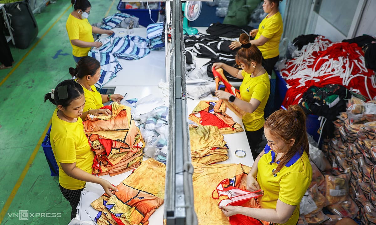 Phạt 10-20 triệu đồng nếu không cho lao động nữ nuôi con nhỏ nghỉ 60 phút mỗi ngày