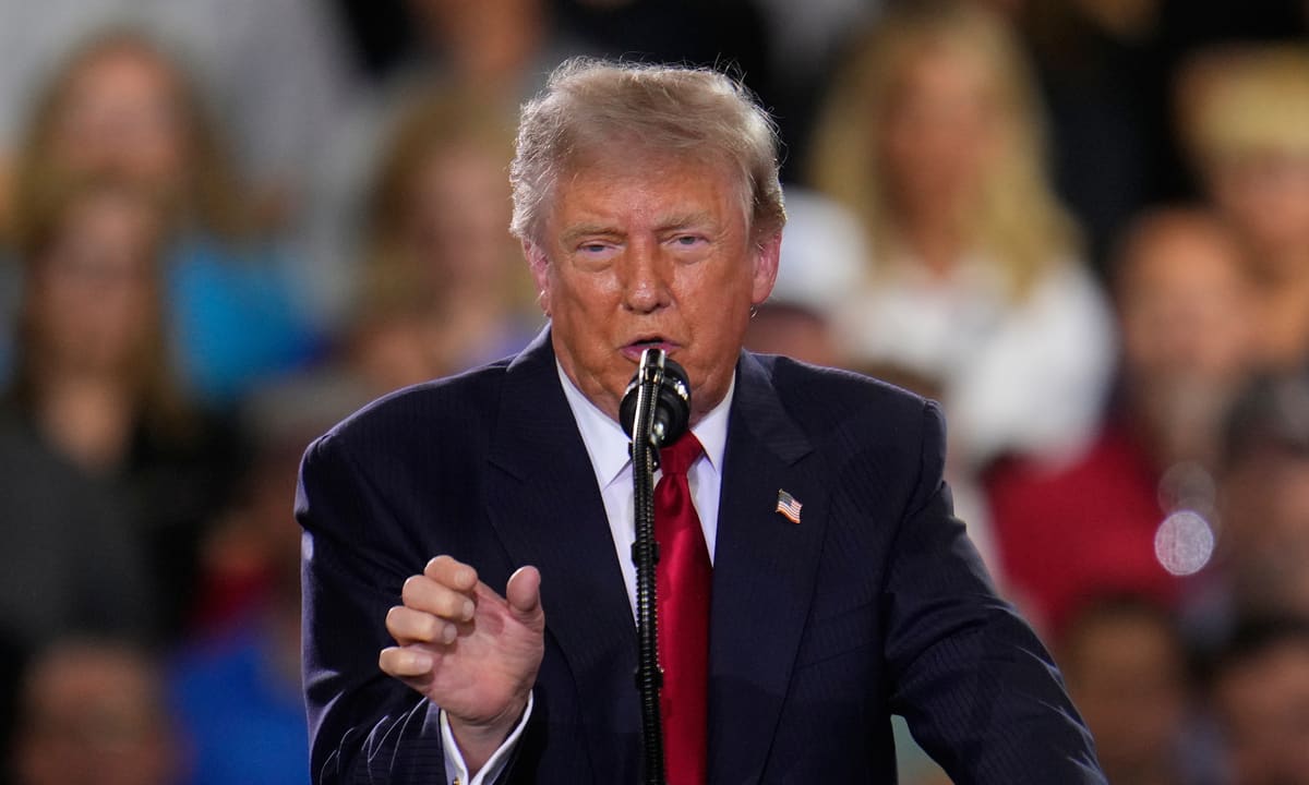 Ông Trump công bố kế hoạch 22 tỷ USD để cải tạo sân bay thủ đô