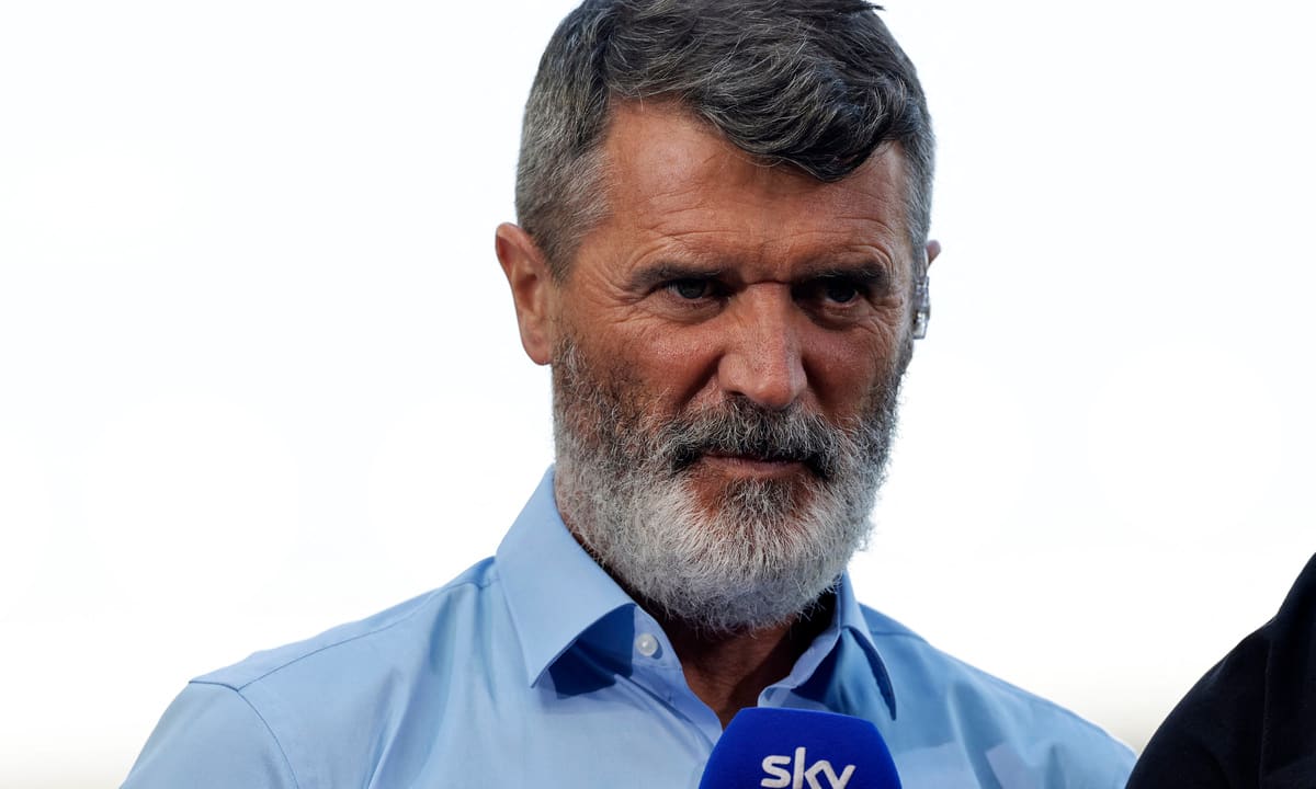 Roy Keane chê Maldini hành xử trẻ con