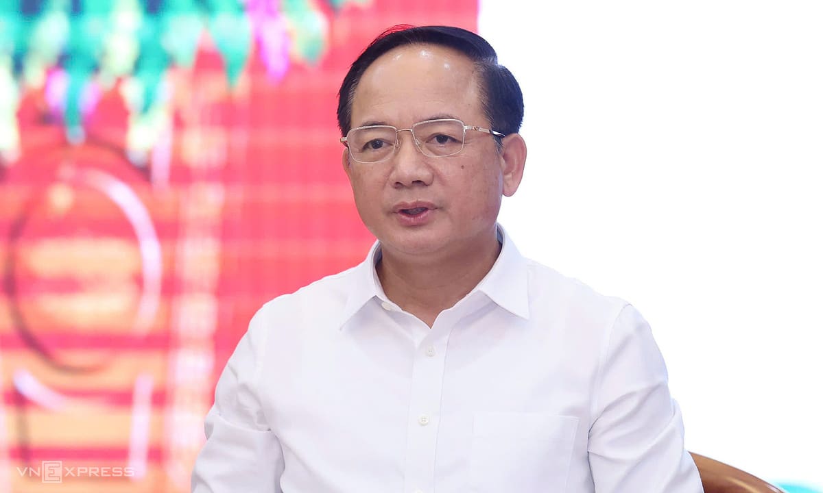 'Báo chí cần chuyển mạnh sang kiến giải chính sách'