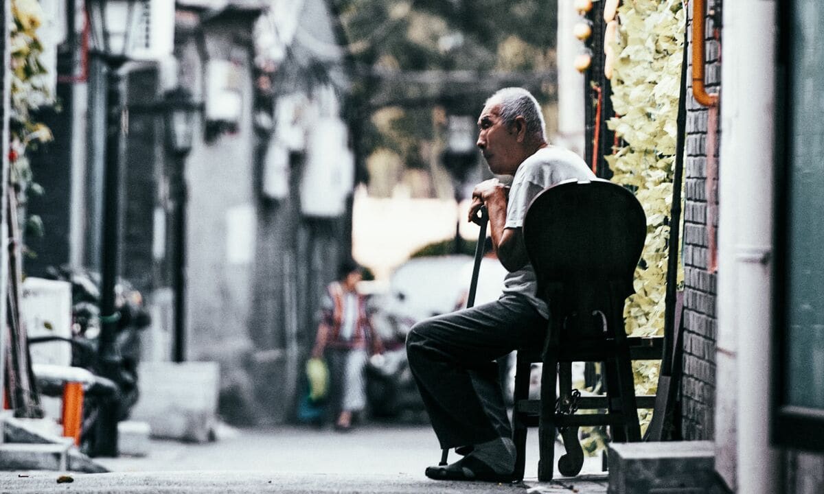 Bố mẹ tôi không chịu lên chung cư vì tiếc nhà đất cũ nát
