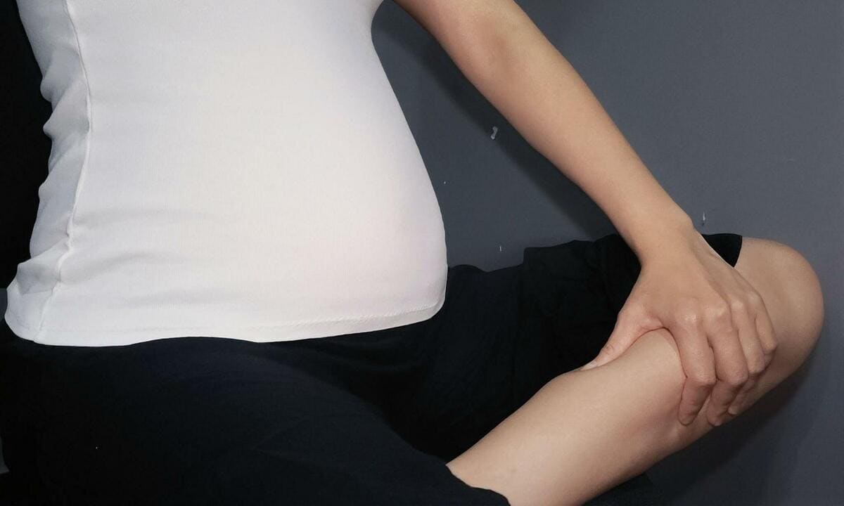 Làm thế nào giảm chuột rút khi mang thai?