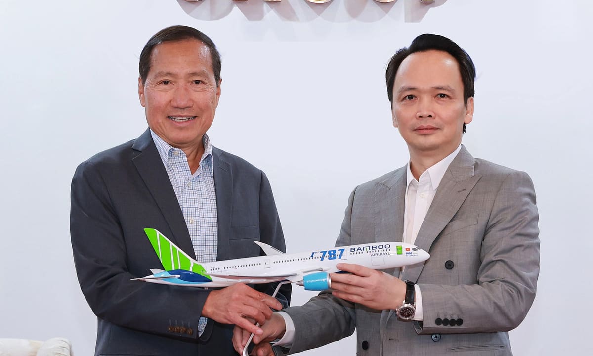 Бывший генеральный директор Boeing Vietnam в качестве вице-президента FLC