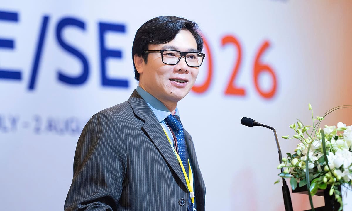 GS Nguyễn Đức Khương: Cần đào tạo tư duy làm chủ công nghệ thay vì để AI dẫn dắt