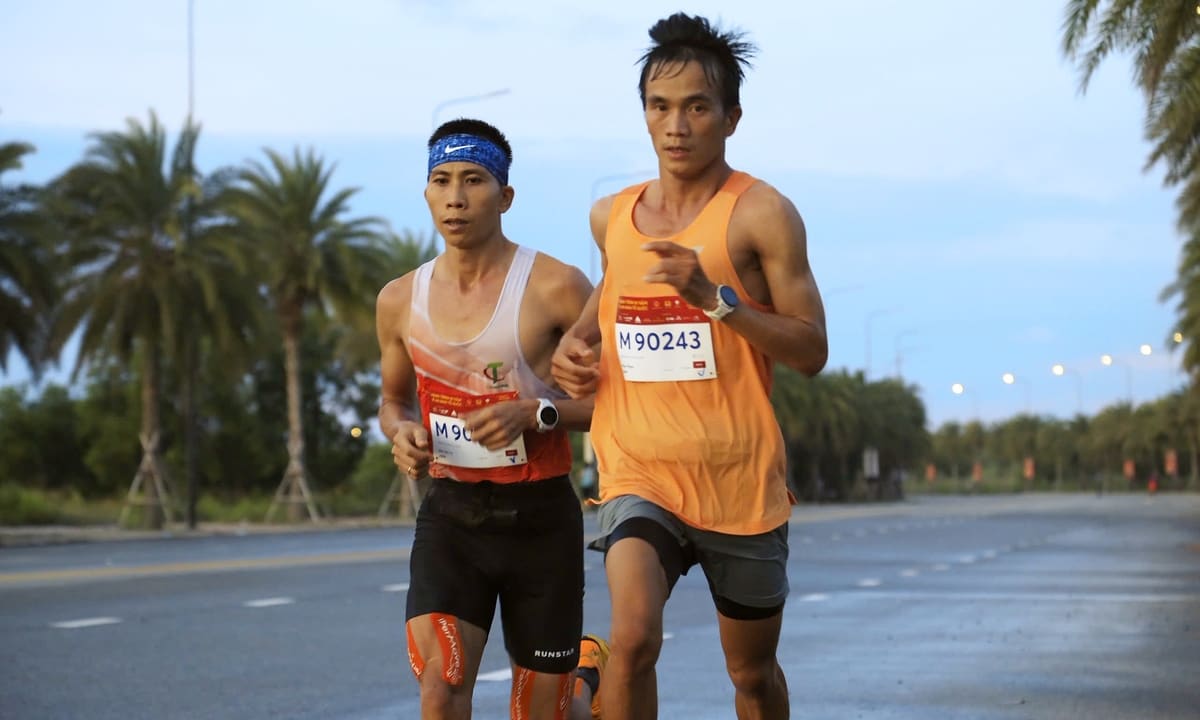 Фам Нгок Фан, чемпион по общественной безопасности в 42 км