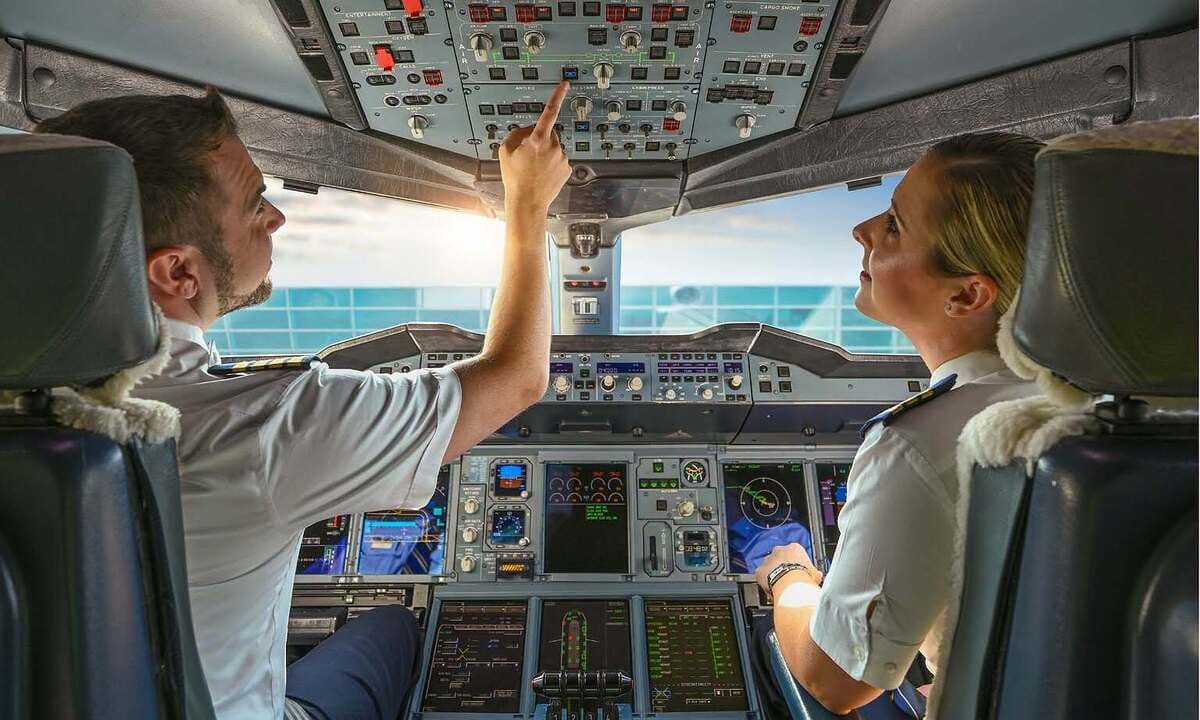 Пилоты в Дубае зарабатывают до $ 320 000 в год