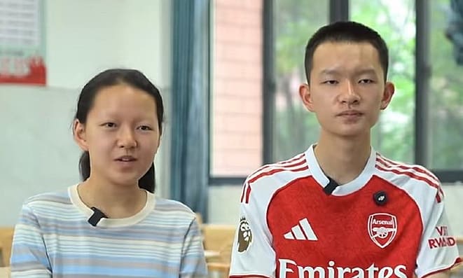 'Nhảy cóc' hai lớp để thi đại học, nữ sinh gây sốt vì đỗ trường danh tiếng
