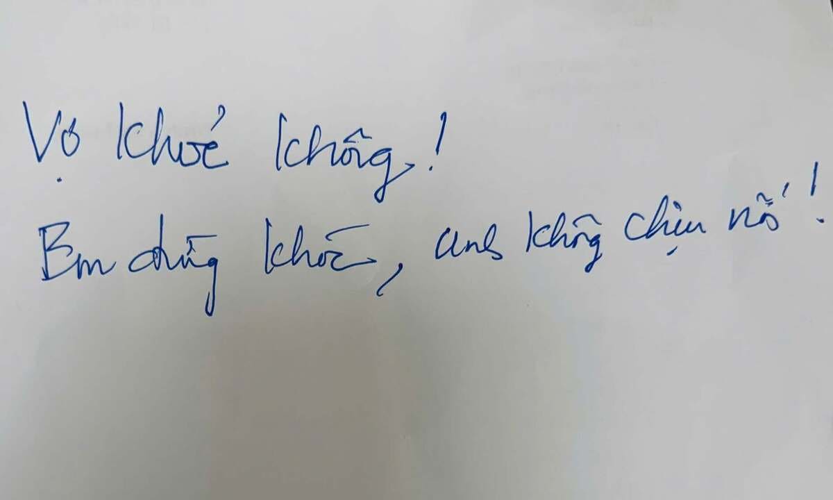 Tờ giấy nhăn viết từ phòng Hồi sức Tích cực