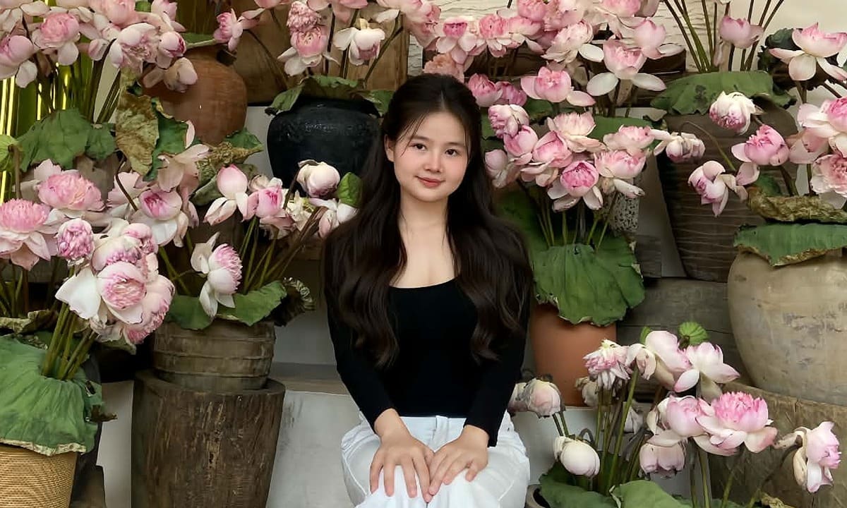 Mẹ một con 'vịt hóa thiên nga' sau giảm 33 kg
