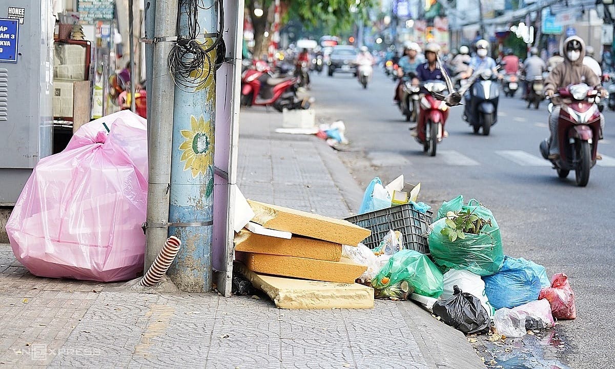 Đà Nẵng phạt nguội người đổ trộm rác