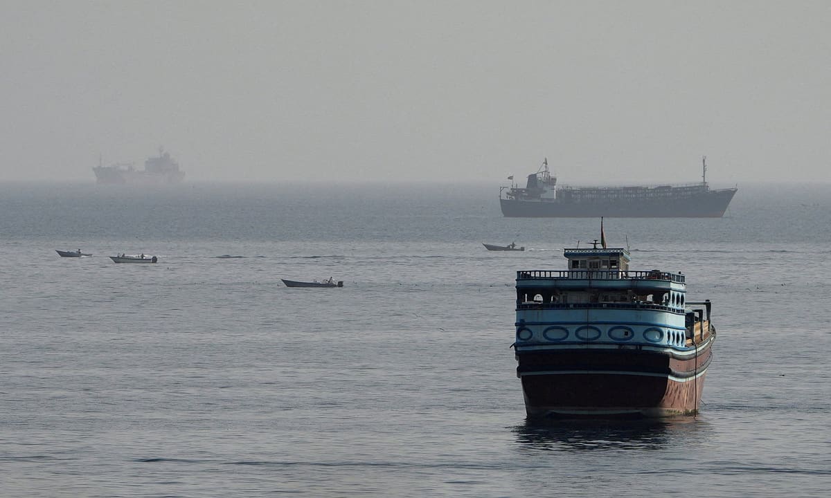Iran hé lộ chi tiết đàm phán với Oman về eo biển Hormuz