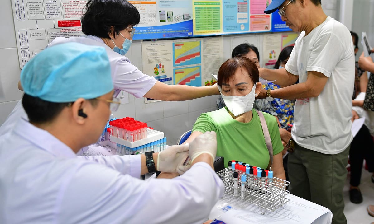 6 việc người từ 40 tuổi nên làm mỗi năm để tránh bẫy bệnh mạn tính