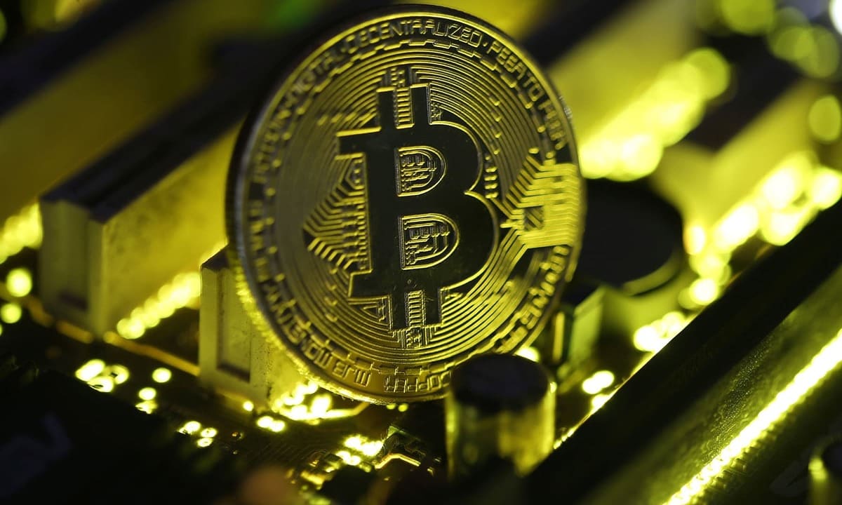 Phát hiện gần 5.000 lỗi bảo mật trên mạng lưới Bitcoin nhờ AI