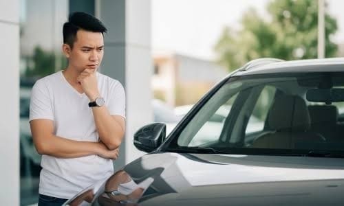 Háo hức vay 500 triệu đồng mua ôtô, giờ tôi phải bán lỗ