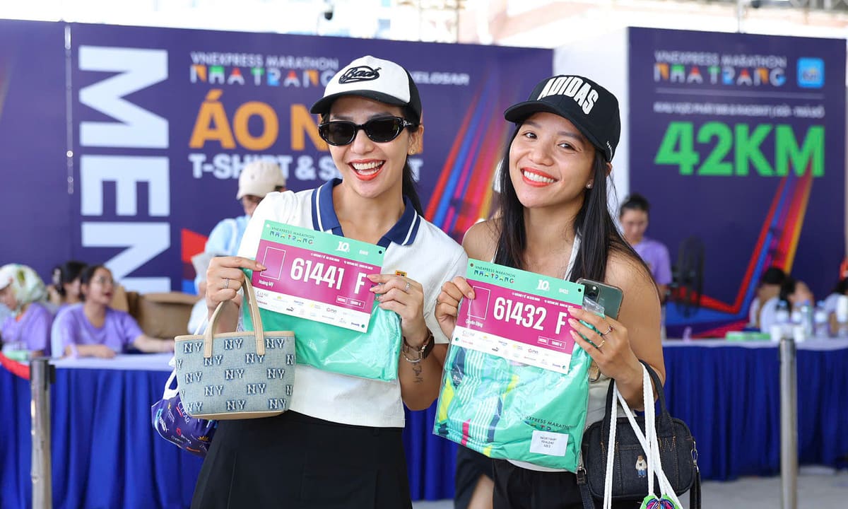 Стенды для бегунов на выставке VnExpress Marathon Nha Trang