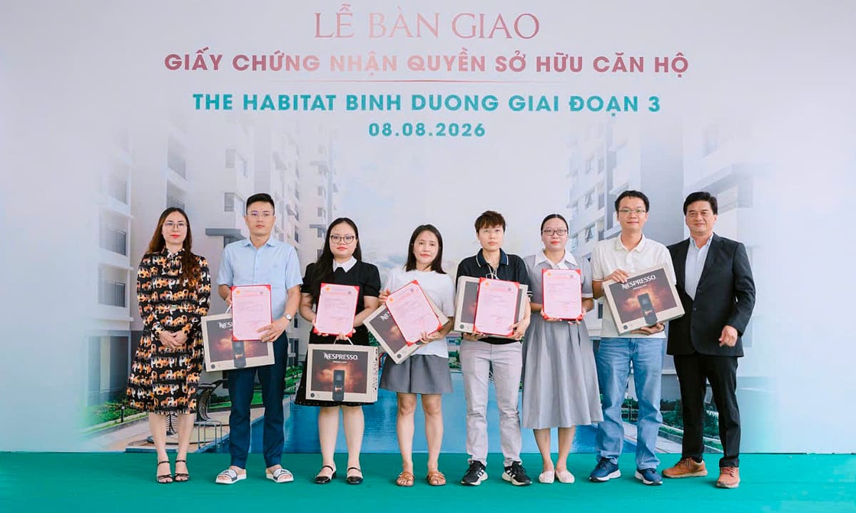 У Habitat Binh Duong есть розовая книга после 6 месяцев сдачи дома