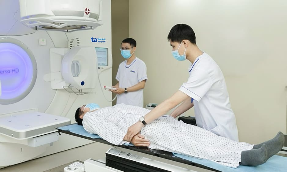 Khi nào người bệnh ung thư gan được xạ trị?