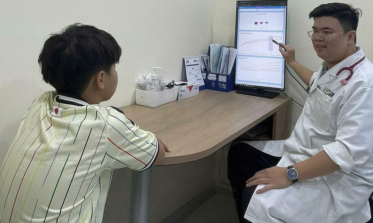 6 nhóm trẻ nào có nguy cơ dậy thì sớm