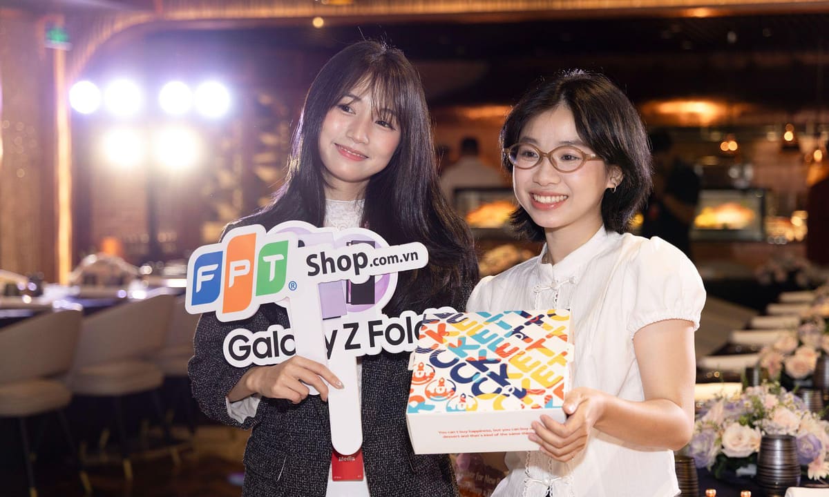 FPT Shop дарит 12 миллионов донгов ранним покупателям новой серии Galaxy Z