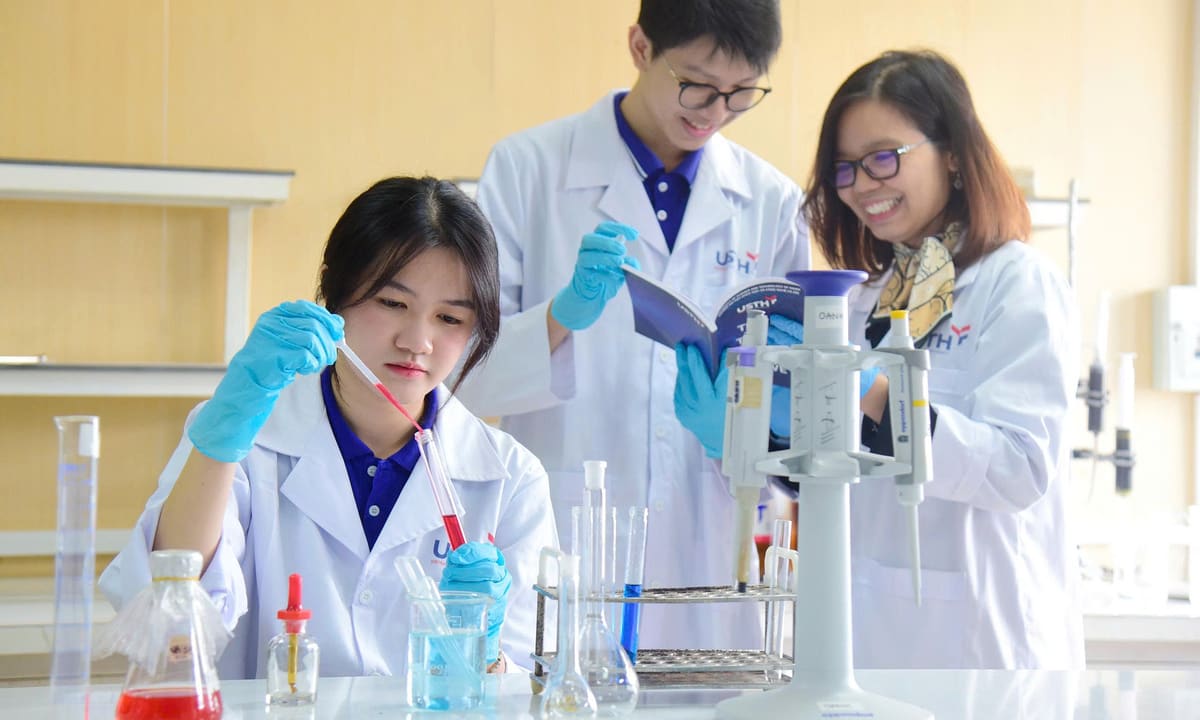 Điểm chuẩn Đại học Khoa học và Công nghệ Hà Nội tăng