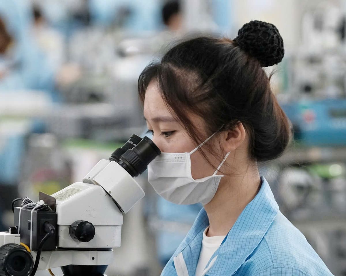Canon Vietnam хочет увеличить сверхурочную работу до 400-500 из-за нехватки рабочей силы