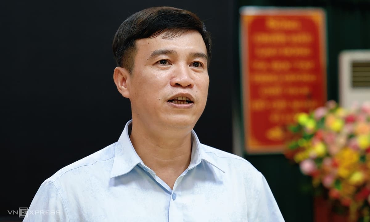 Департамент образования Tuyen Quang: рассмотрение и поощрение кандидатов перед повторной сдачей экзамена